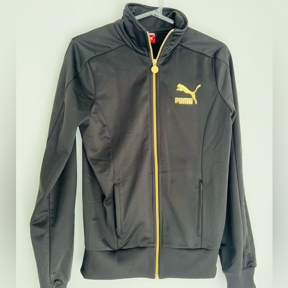 Puma Women’s black full zip fitted track jacket NWOT size S